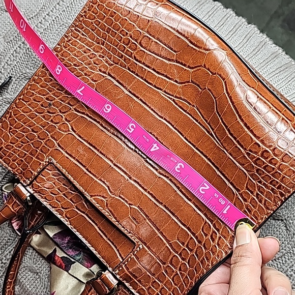 Dana Buchman Purse - Picture 11 of 16